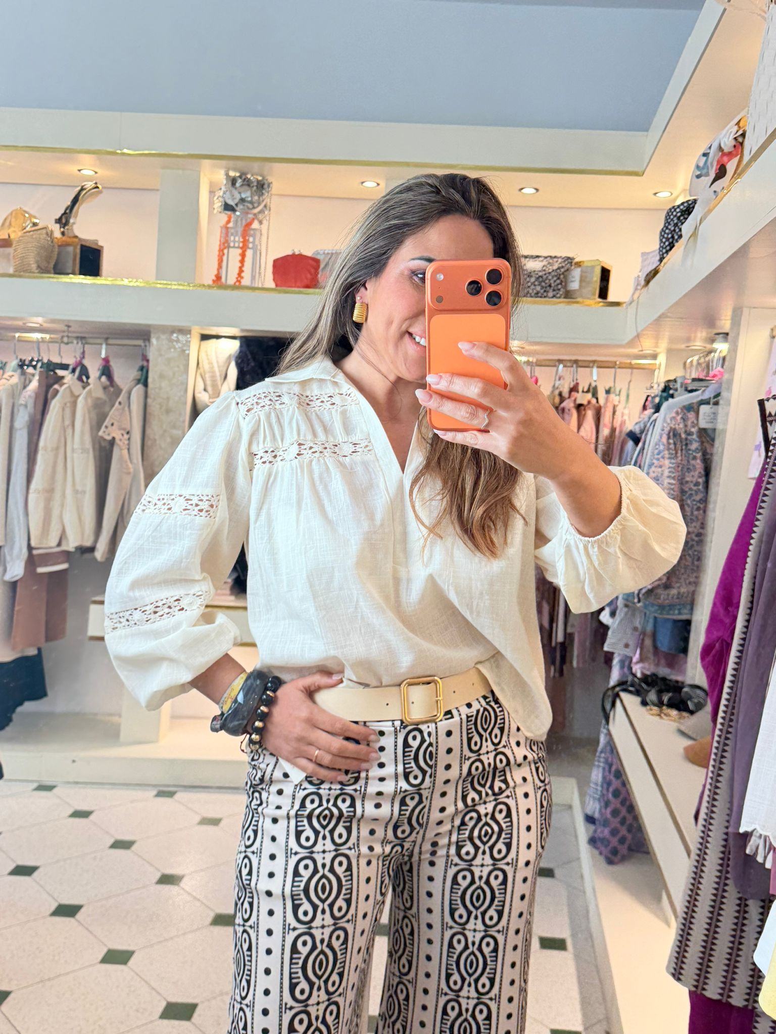 Camisa liana con detalle de bordado - Imagen 3